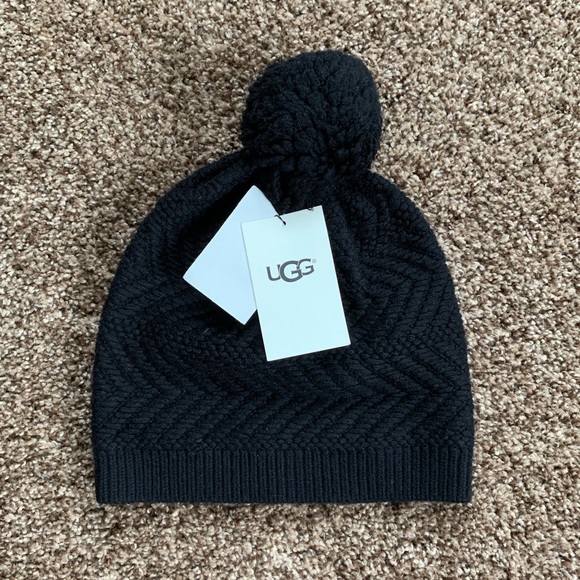 Nwt Ugg Australia Black Beanie | Poshmark